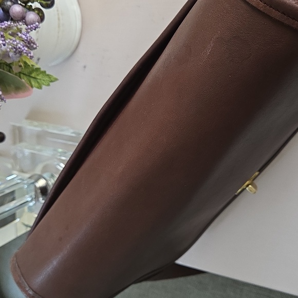 Vintage COACH Mahogany Ridgefield Leather Crossbody Bag #9812 - Picture 11 of 16